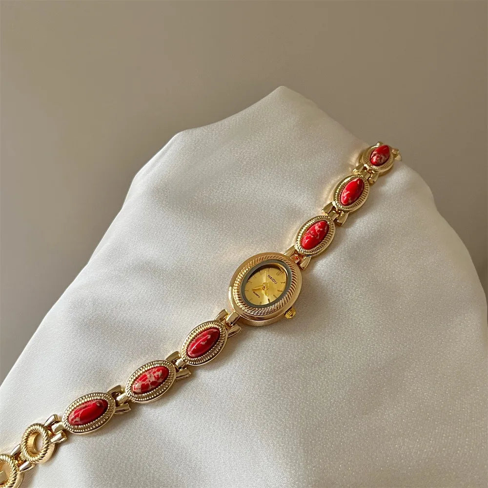 La Précieuse — montre-bracelet ovale vintage Temps Dorés
